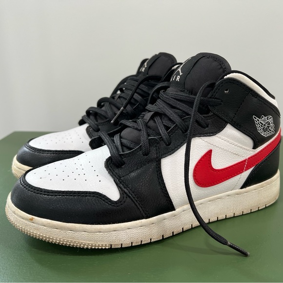Jordan Other - Nike Air Jordan 1 Mid Multi-Color Swoosh Size 6Y , 7.5 In Women’s GS 554725-052